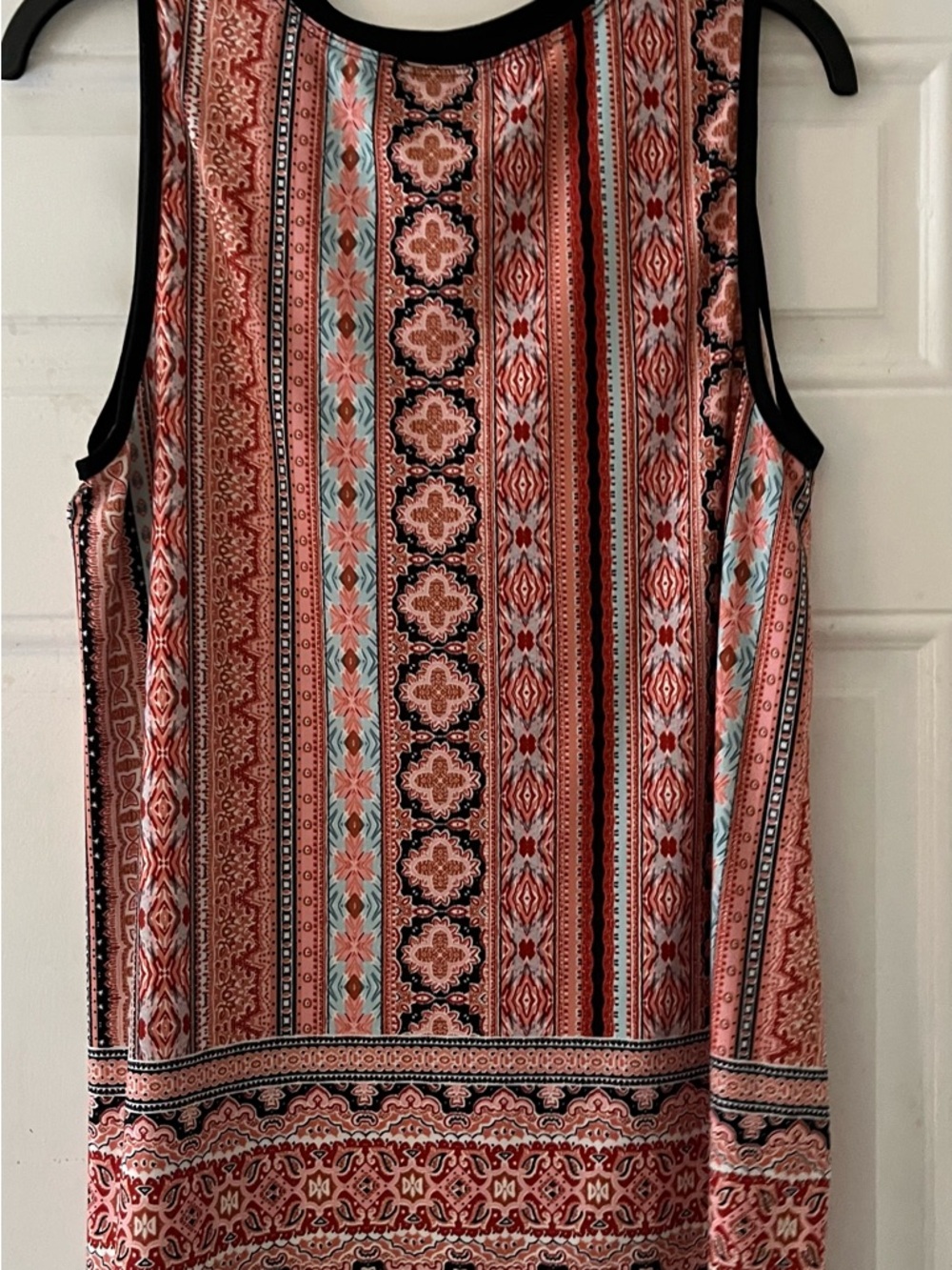 Apt. 9 Coral and Black Printed Sleeveless Tank - Picture 3 of 3